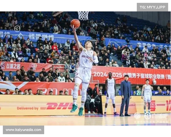 辽宁男篮资格赛五战全胜 高诗岩三分精准表现引发广泛关注 辽宁男篮资格赛五战全胜 高诗岩三分精准表现引发广泛关注